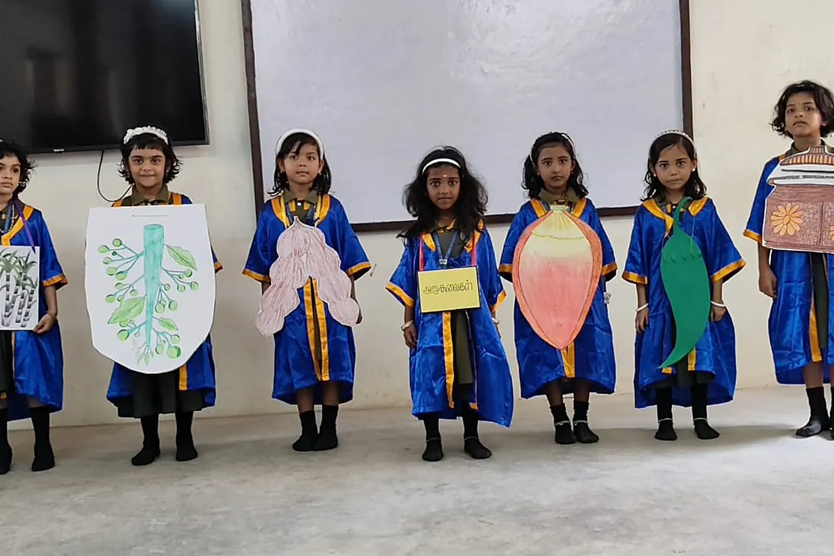 Reading Club at Al-Ameen